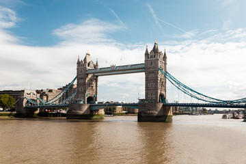 Fototapeta na wymiar Tower Bridge on a sunny day.