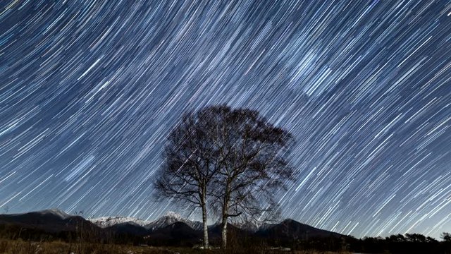 八ヶ岳に昇る星の軌跡Timelapse-DE固定版