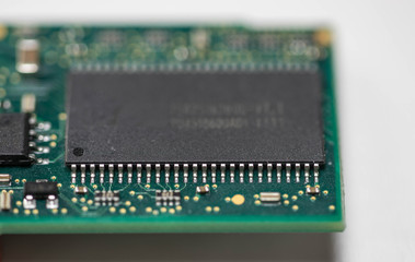 Elektronische Leiterplatten und Bauteile