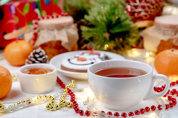 tea with tangerine jam and cookies