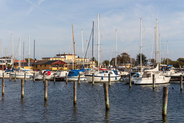 Fototapeta na wymiar Panorama des Yachthafen von Kalvehave