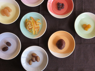 豆皿に乗った和菓子たち