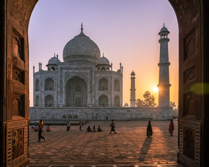 taj mahal in agra india Sunrise view
