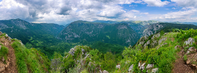 Fototapeta na wymiar The picturesque panorama of the canyon of the river Tara in Montenegro.
