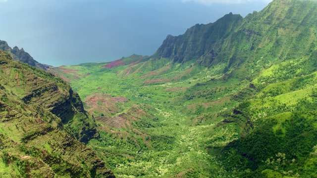 Cinematic Aerial of Napali Coast in Hawaii, Kauai Island 