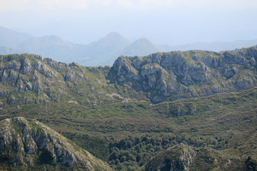 Fototapeta na wymiar Mountain panorama from Mirador del Fitu, Asturias, Spain