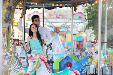 Obraz premium Young couple on the first date