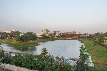 Chetpet lake also known as Chethupattu Aeri in tamil language.