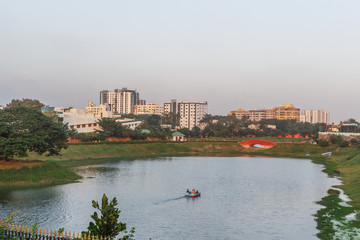 Chetpet lake also known as Chethupattu Aeri in tamil language.