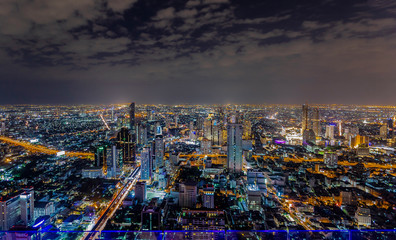 Fototapeta na wymiar The evening and night lights of Bangkok when viewed from a corner on December 6, 2018.