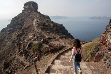 Fototapeta premium Imerovigli, Santorini, Greece - October 22, 2014: Skaros Rock. Caldera View - Immagine