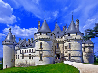 Fototapeta na wymiar france,lloire castles : chaumont middle-age castle