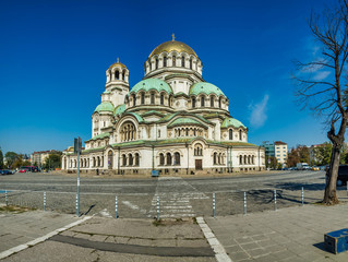 Fototapeta na wymiar Temple-monument St. Alexander Nevsky, Sofia, Bulgaria
