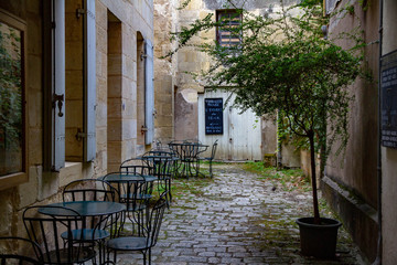 Hinterhof in St. Emilion