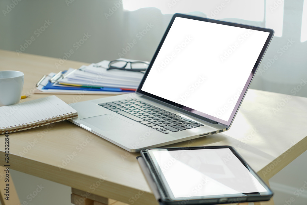 Poster mock up using laptop with blank screen computer modern