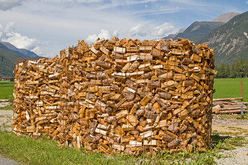Brennholz für das ganze Jahr