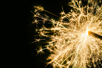 Obraz premium Wunderkerze als Hintergrund zum Thema Silvester