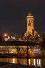 Stadtkirche St. Laurentius in N&uuml;rtingen bei nacht