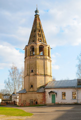 Fototapeta na wymiar Bell tower of the Znamensky Cathedral (Ilyin Street)