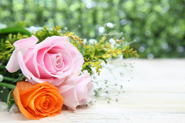 薔薇とカスミソウの花束