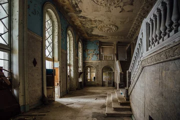 Fototapete Alte verlassene Gebäude Innerhalb des alten gruseligen verlassenen Herrenhauses