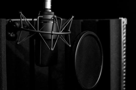 studion microphone