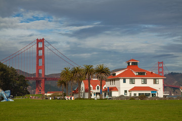 Golden Gate Bridge