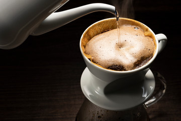コーヒーを淹れる