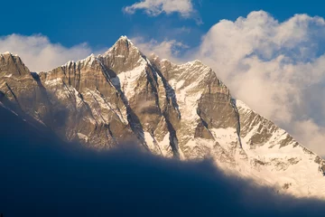 Papier Peint Lavable Lhotse pic lhotse au-dessus des nuages