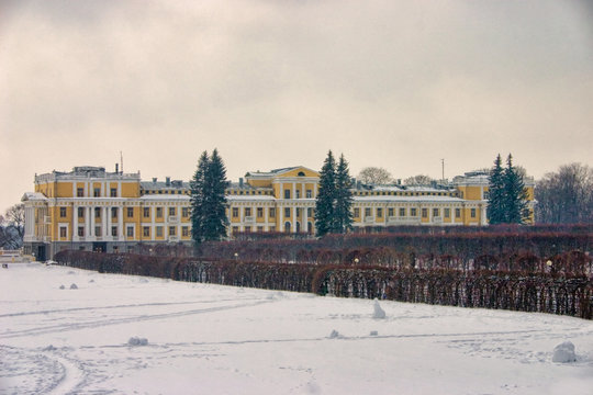 The Grand Parter. Archangelskaya manor, 2009.