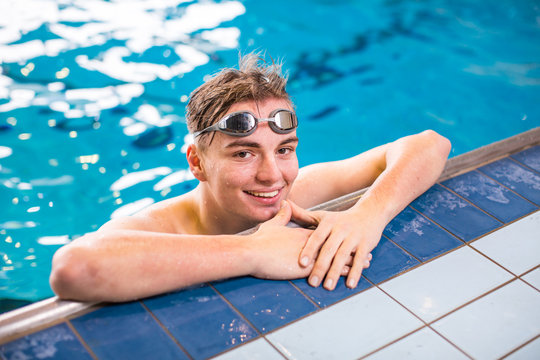 Male swimmer in an indoor swimming pool