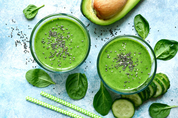 Homemade green detox smoothie with chia seed 