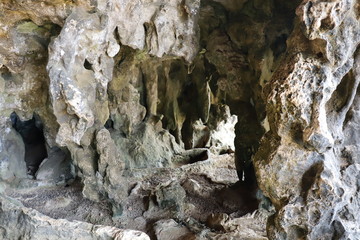Quadirikiri Cave
