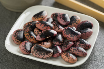 Large scarlet runner beans