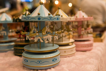 Miniature merry go round
