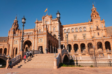 Fototapeta na wymiar Spanish square in Seville