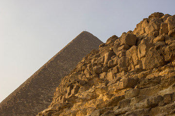 Fototapeta na wymiar pyramid Giza in the desert