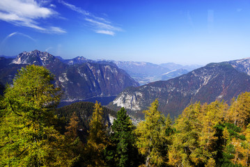 Fototapeta na wymiar Scenic autumn landscape of the Austrian Alps from the Krippenstein of the Dachstein Mountains range in Obertraun, Austria, Europe