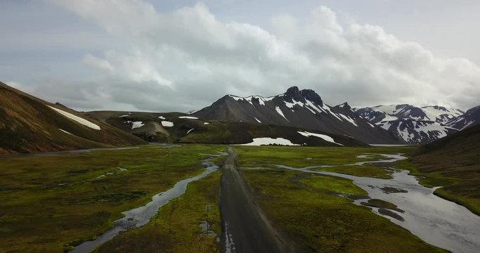 Kirkjufelsvatn am Katla Geopark, Island