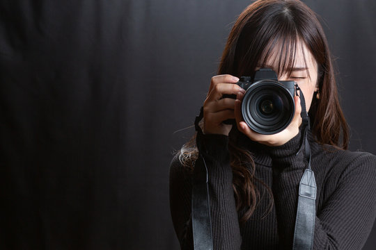 1 730 609 件の最適な カメラ女子 画像 ストック写真 ベクター Adobe Stock