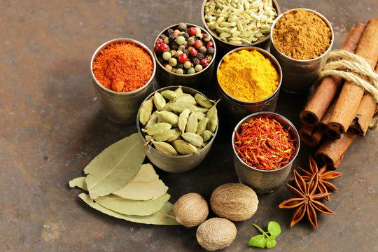 variety of spices (saffron, paprika, pepper, fennel, cinnamon, turmeric, nutmeg)