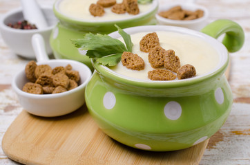 Thick vegetable cream soup