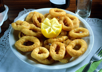 Plato de calamares a la romana.
