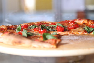 Bistro Italian with pizza, pasta, cafe