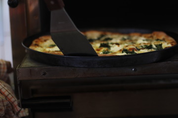 Bistro Italian with pizza, pasta, cafe