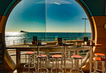 Benidorm, Alicante, España Ciudad mediterránea de vacaciones por excelencia debido a su buen clima durante todo el año.