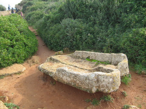 Tombes jumelles de l'antiquit&eacute; romaine -Tipaza