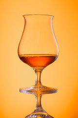 Schottischer Highland Single Malt Whisky im Glas