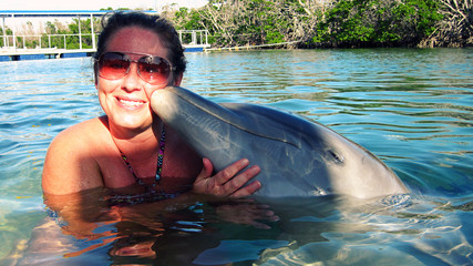 Schwimmen mit Delfin © Yvonne Weis