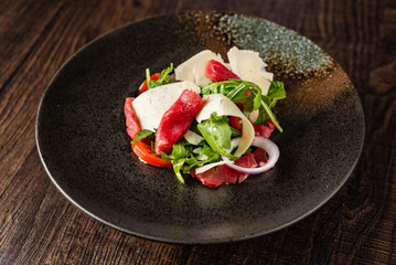 salad in the restaurant